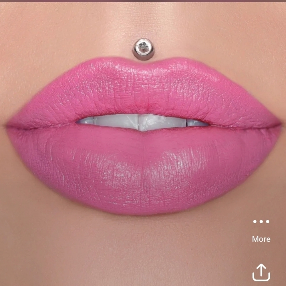 Jeffree Star-LOT- Velvet Trap 'Holy Fashion' AND Supreme Gloss 'Pink Gloss' - Picture 3 of 12